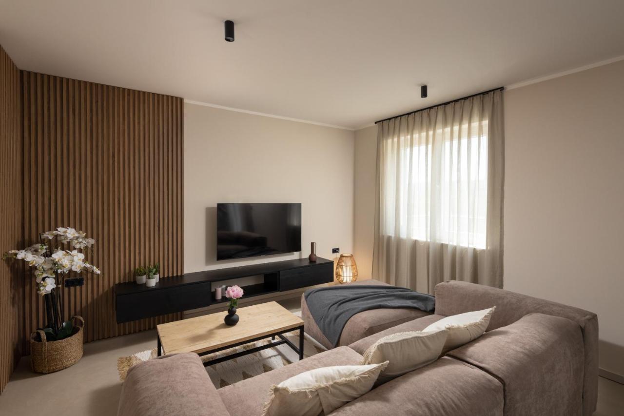3 Luxury Bedroom Emma Appartement